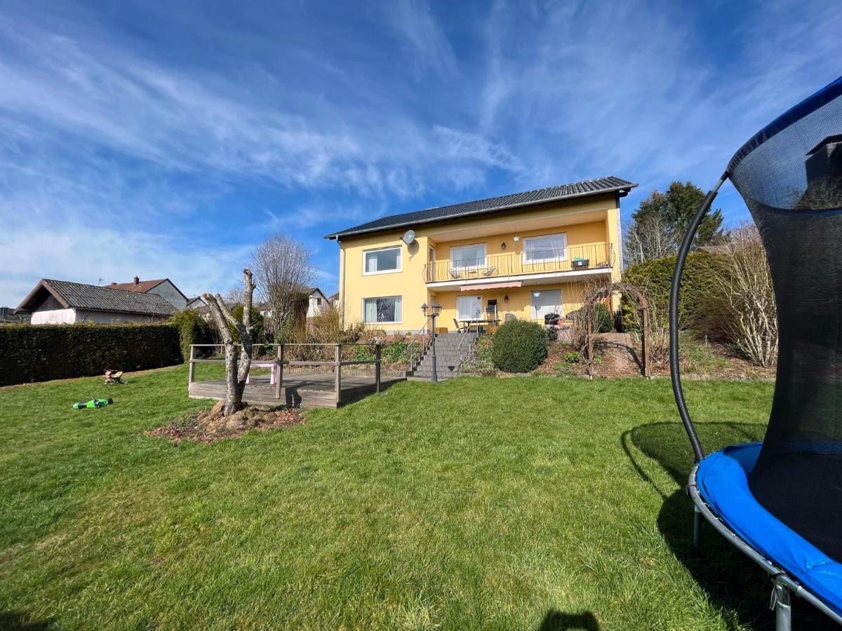 Wohnung Mit Panoramablick Gerolstein Exteriör bild