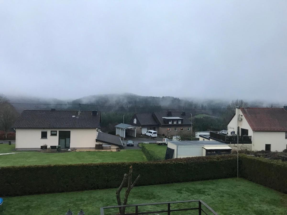 Wohnung Mit Panoramablick Gerolstein Exteriör bild